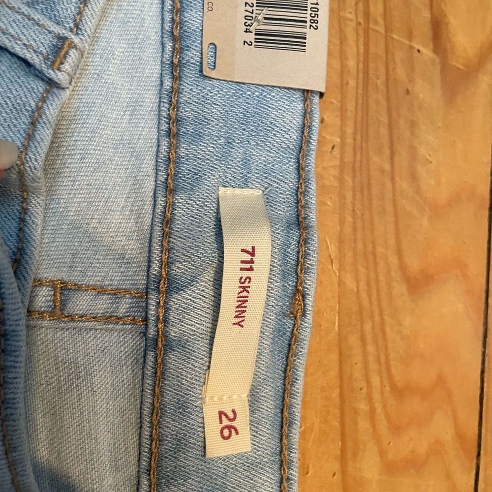 Levi's 711 Skinny Light Blue Denim Jeans New - Picture 3 of 6